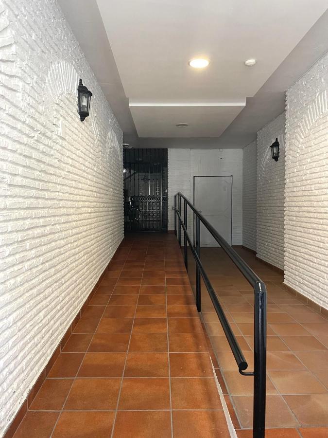Selva La Bella. En El Corazon De Triana Apartment เซบีญา ภายนอก รูปภาพ